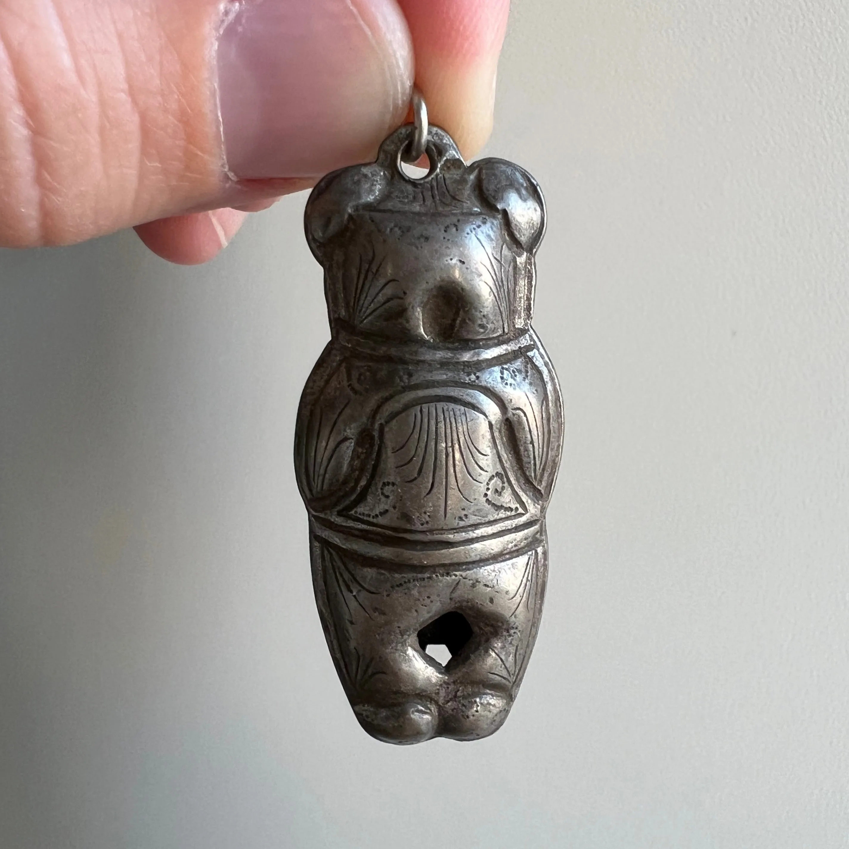 A N T I Q U E // baby luck / Qing dynasty silver femme baby amulet / a pendant