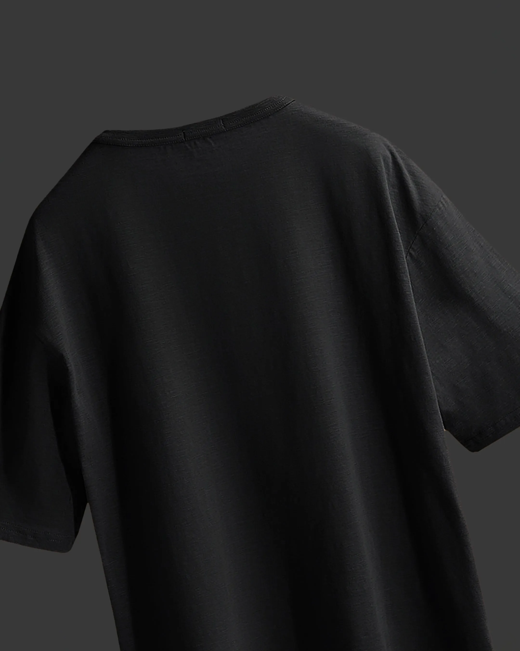 BLACK OVERSIZED BASIC T-SHIRT