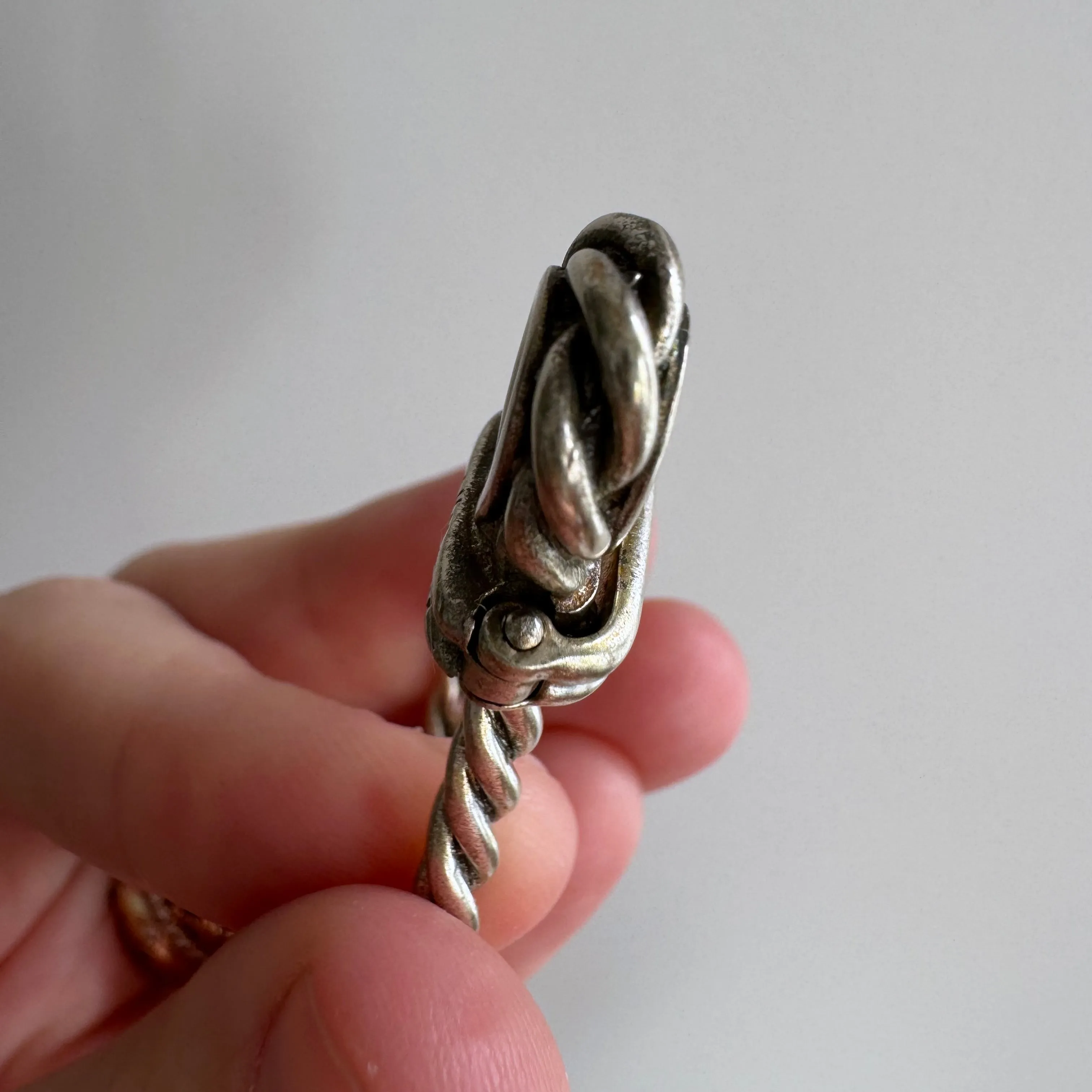 V I N T A G E // creative connector / sterling silver large carabiner / a clasp or pendant holder