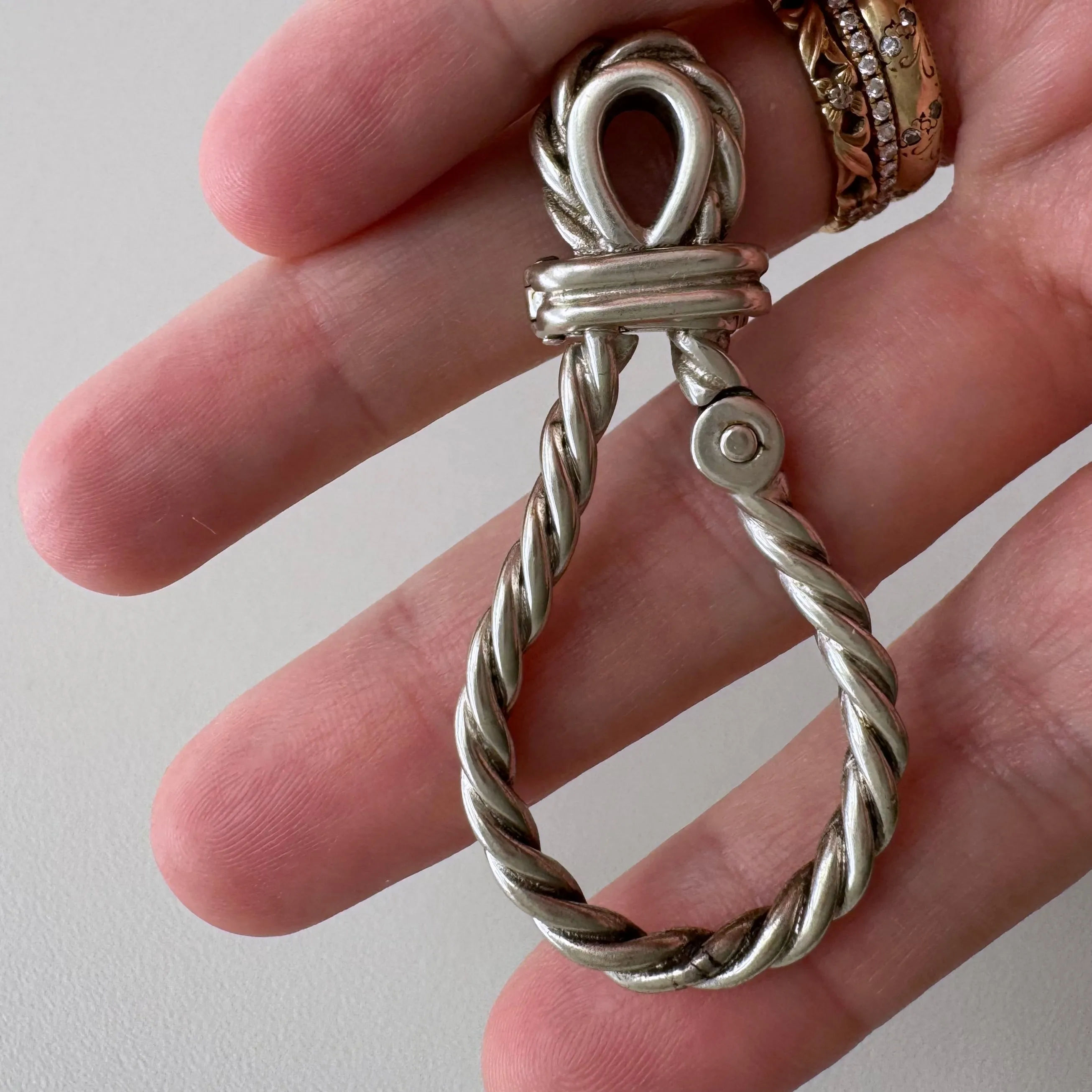 V I N T A G E // creative connector / sterling silver large carabiner / a clasp or pendant holder